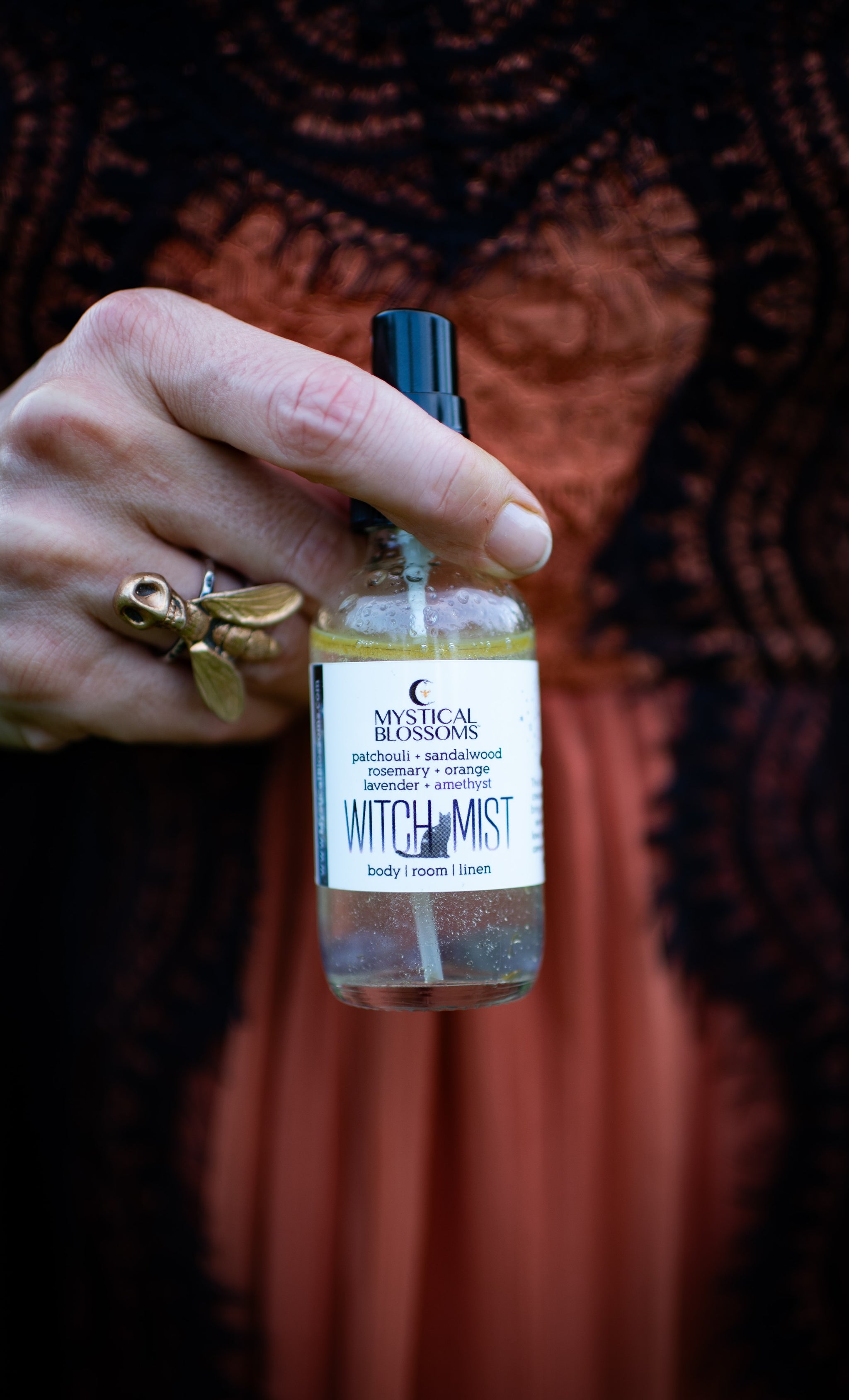 WITCH MIST – Mystical Blossoms